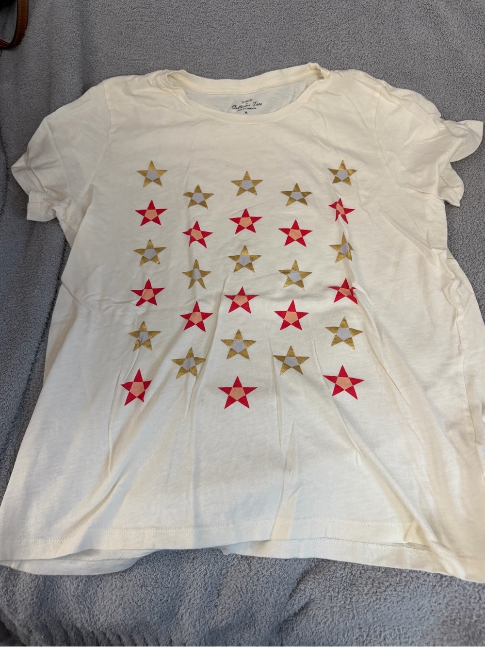 J.crew collectors tee size xl Cream Star Print Tee with Red & Gold Stars